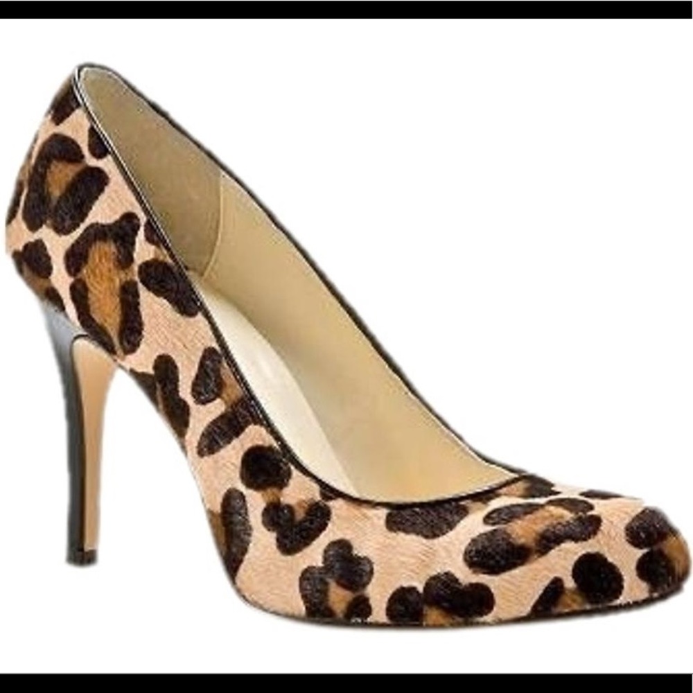 Max Studio Marais Leopard Pumps